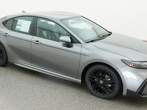 New 2026 Toyota Camry SE FWD image 12