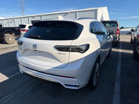 Used 2025 Buick Envision Avenir AWD/4WD image 4