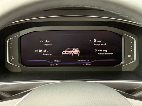 Used 2020 Volkswagen Tiguan SEL AWD/4WD image 15