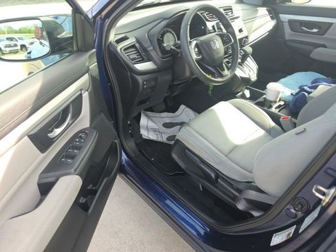 Used 2019 Honda CR-V LX image 9