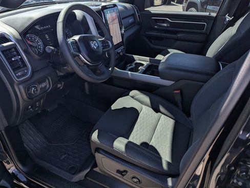 Used 2025 RAM 1500 Big Horn RWD image 10