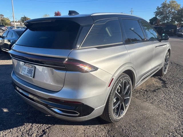 New 2026 Lincoln Nautilus Reserve AWD/4WD image 10