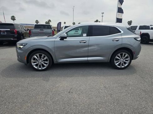 Used 2023 Buick Envision Avenir FWD image 9