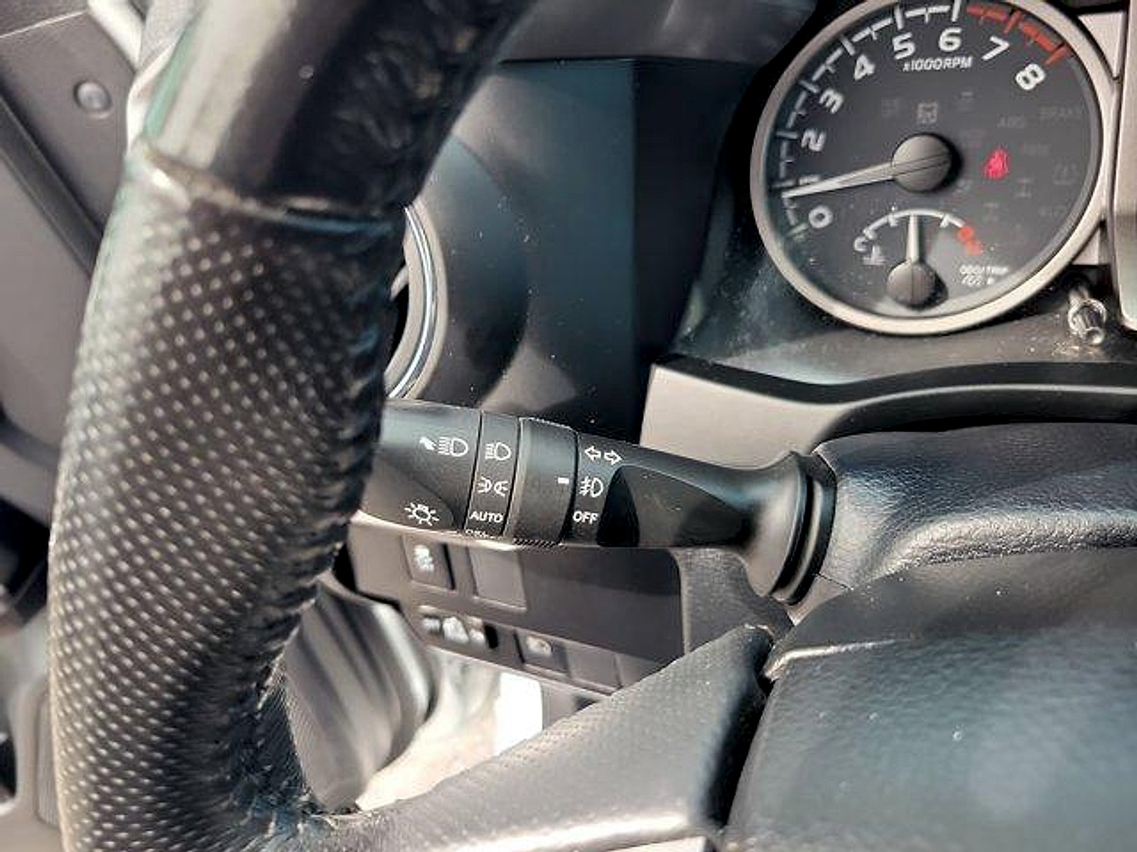 Used 2023 Toyota Tacoma SR5 RWD image 27