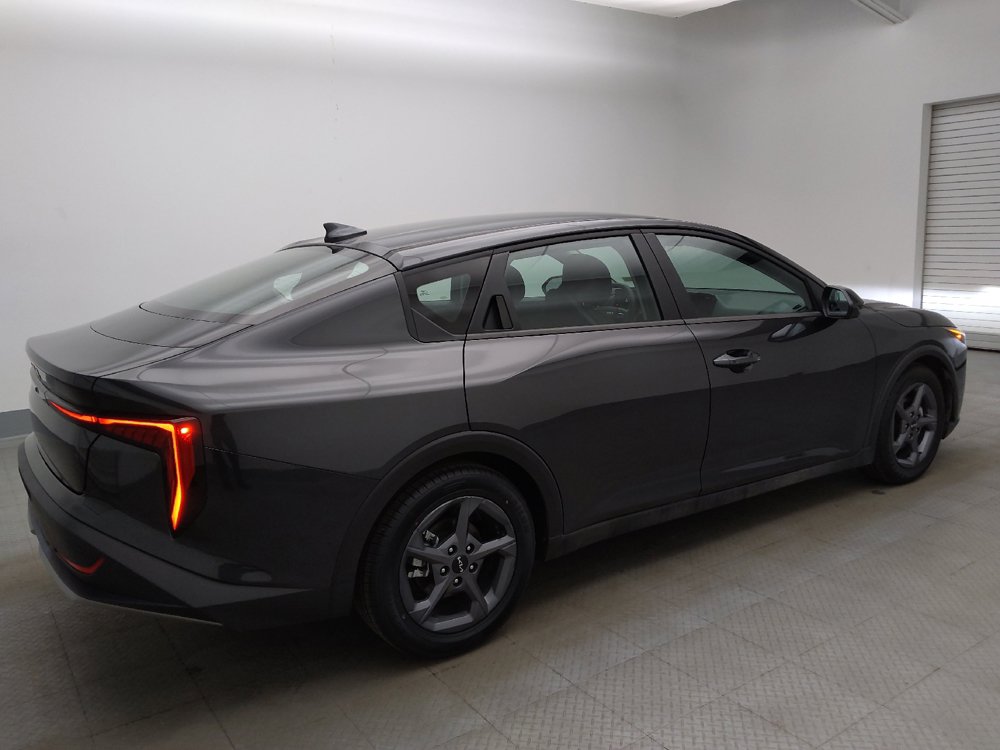 Used 2025 Kia K4 FWD image 10