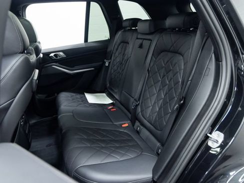 Used 2023 BMW X5 xDrive40i w/ Premium Package AWD/4WD image 23