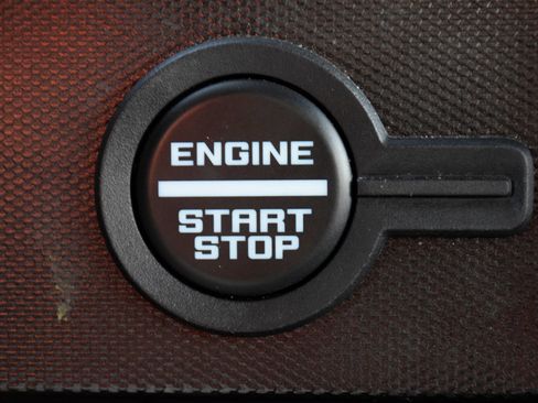 Certified 2021 Ford Bronco First Edition AWD/4WD image 13