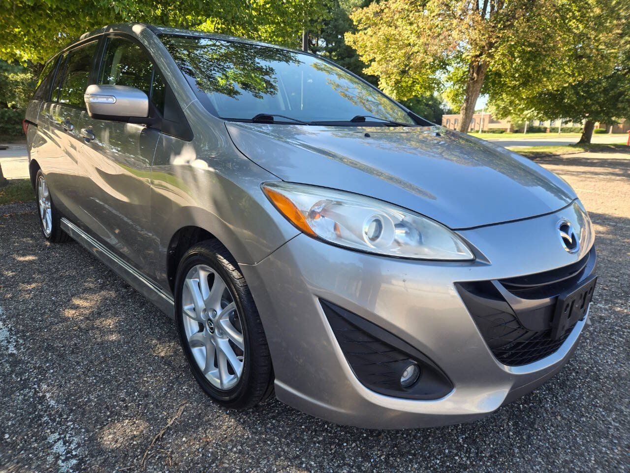 Used 2014 MAZDA MAZDA5 Grand Touring FWD image 13