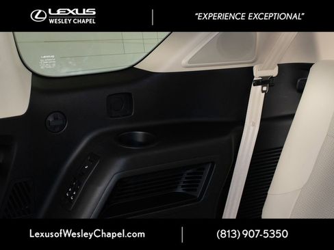 Used 2023 Lexus GX 460 Premium AWD/4WD image 26
