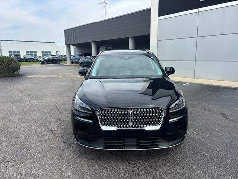 Certified 2022 Lincoln Corsair AWD w/ Premium Package image 2