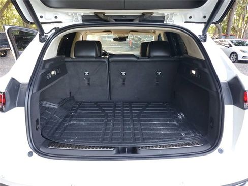 Used 2021 Buick Envision Essence image 24