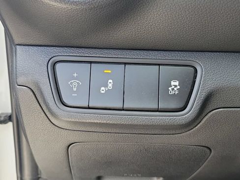 Used 2023 Kia Forte LXS w/ LXS Technology Package FWD image 29