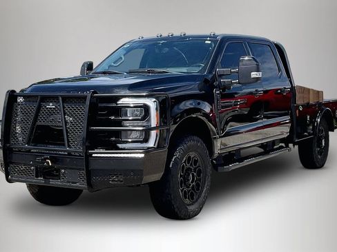Used 2023 Ford F350 Lariat w/ Lariat Ultimate Package AWD/4WD image 2