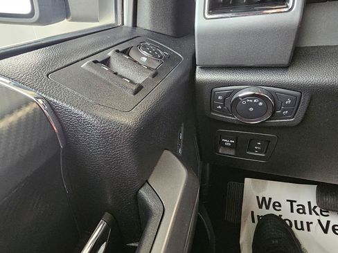 Used 2019 Ford F150 XLT w/ Equipment Group 302A Luxury AWD/4WD image 24