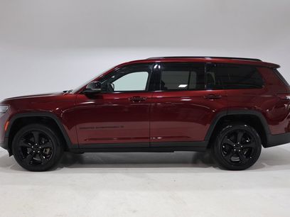 Used 2023 Jeep Grand Cherokee L Laredo