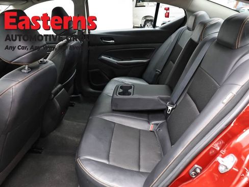 Used 2022 Nissan Altima 2.5 SR AWD/4WD image 21