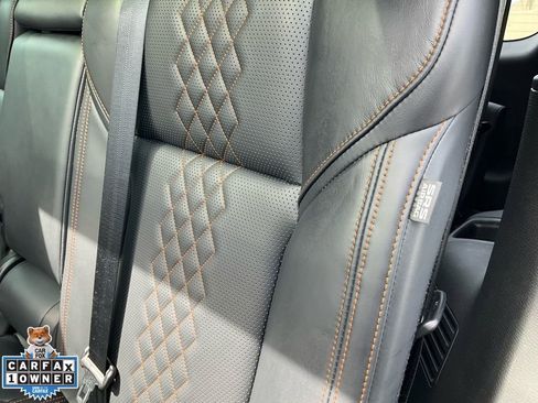 Used 2023 Mitsubishi Outlander SEL image 31