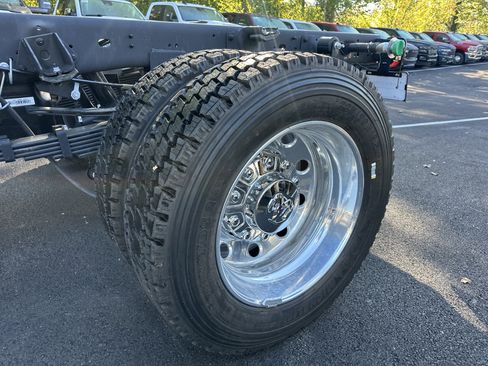 New 2026 RAM 5500 Laramie w/ Laramie Trim Package image 34