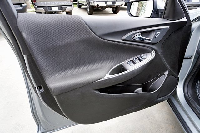 Used 2025 Chevrolet Malibu RS FWD image 31