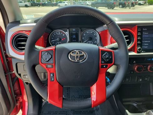 Used 2022 Toyota Tacoma SR5 w/ Technology Package RWD image 24