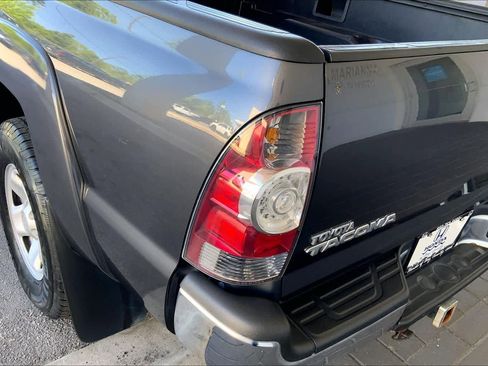 Used 2012 Toyota Tacoma PreRunner w/ SR5 Pkg image 26