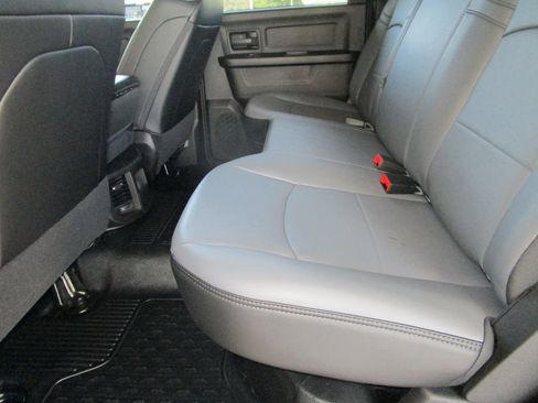 New 2026 RAM 3500 Tradesman AWD/4WD image 26