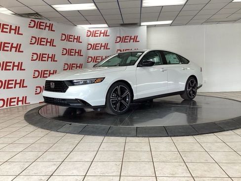 New 2026 Honda Accord SE image 3