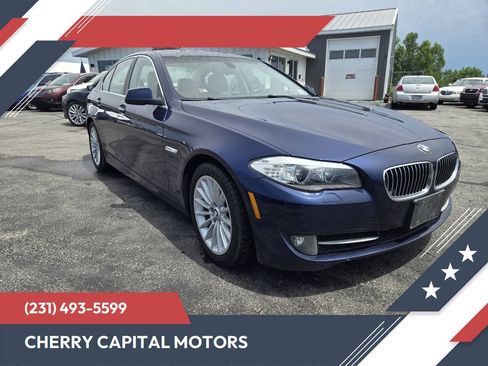 Used 2013 BMW 535i xDrive Sedan AWD/4WD image 1