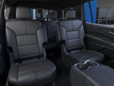 New 2026 Chevrolet Traverse High Country image 17