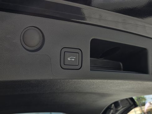 Used 2026 Chevrolet Equinox RS w/ Convenience Package III FWD image 10