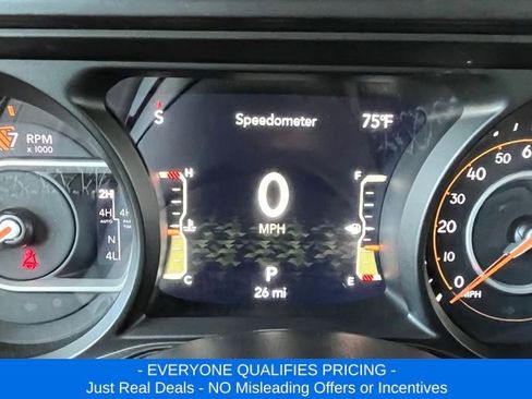 New 2025 Jeep Gladiator Rubicon image 12