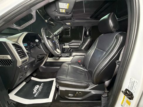 Used 2017 Ford F150 Lariat image 44