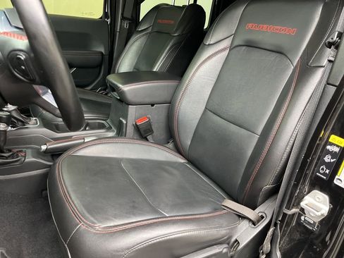 Used 2021 Jeep Gladiator Rubicon AWD/4WD image 19