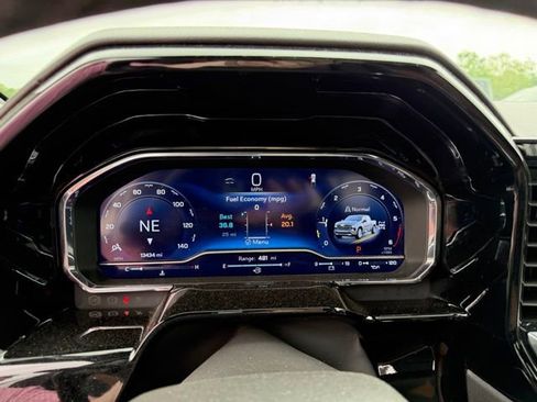 Used 2025 Chevrolet Silverado 1500 High Country image 15