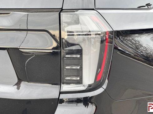 Certified 2025 Chevrolet Tahoe High Country w/ Sun And Tow Package image 35