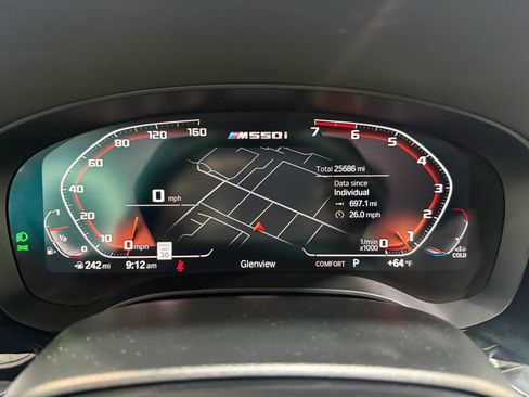 Used 2023 BMW M550i xDrive w/ Premium Enhanced Package image 49