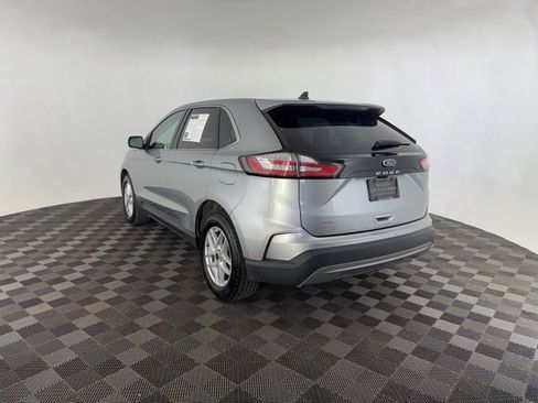 Used 2024 Ford Edge SEL image 5