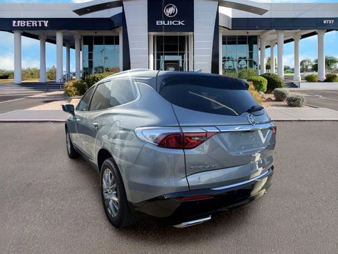 Used 2023 Buick Enclave Premium w/ Experience Buick Package FWD image 3