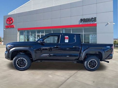 New 2026 Toyota Tacoma TRD Off-Road AWD/4WD image 7