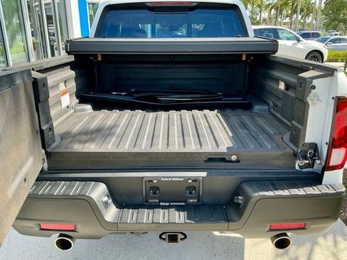 Certified 2023 Honda Ridgeline RTL image 13