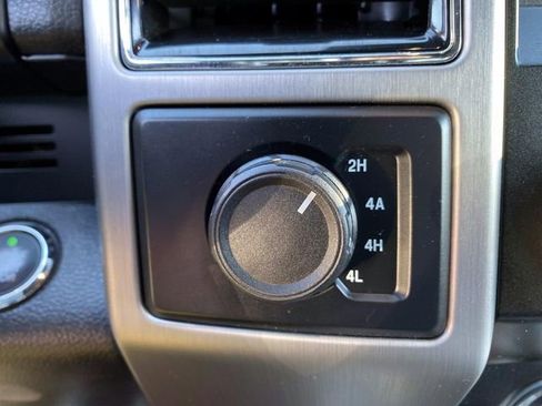 Used 2020 Ford F150 Platinum image 16