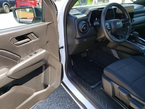 Used 2024 Chevrolet Colorado W/T w/ Safety Package RWD image 11