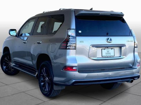 Used 2023 Lexus GX 460 Premium image 11