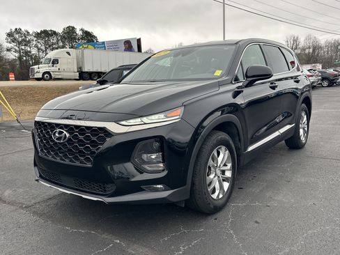 Used 2019 Hyundai Santa Fe SEL image 4
