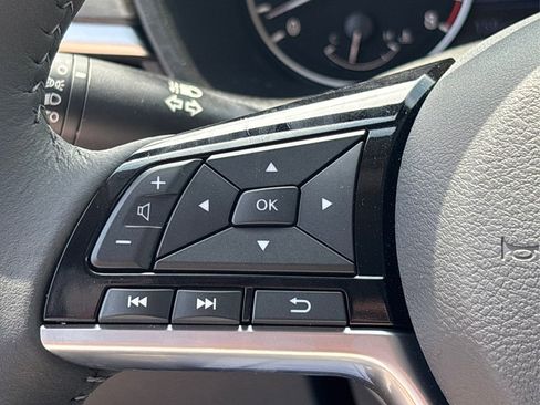 New 2025 Nissan Altima 2.5 SL image 25