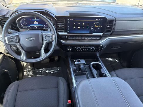 Used 2023 Chevrolet Silverado 1500 RST image 10
