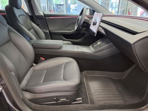 Used 2025 Tesla Model 3 Long Range RWD image 10