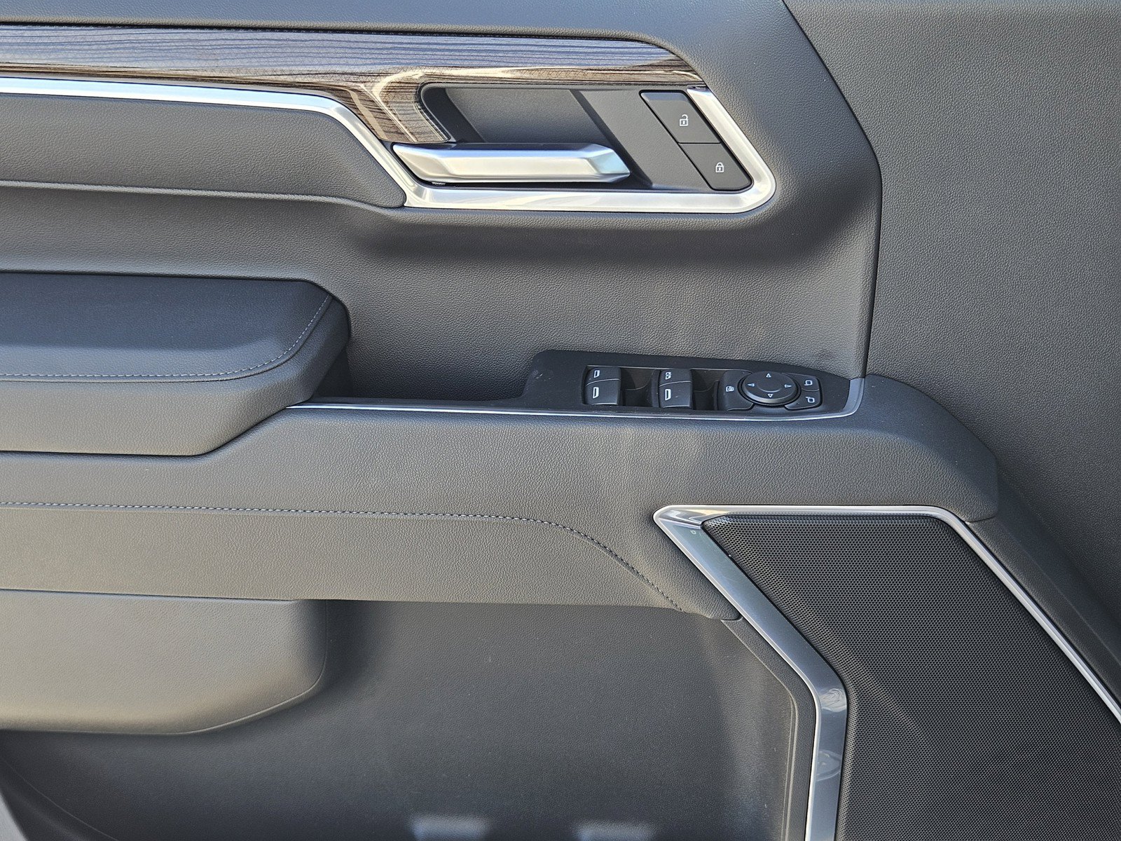 New 2026 Chevrolet Silverado 1500 RST w/ RST Select Package RWD image 16