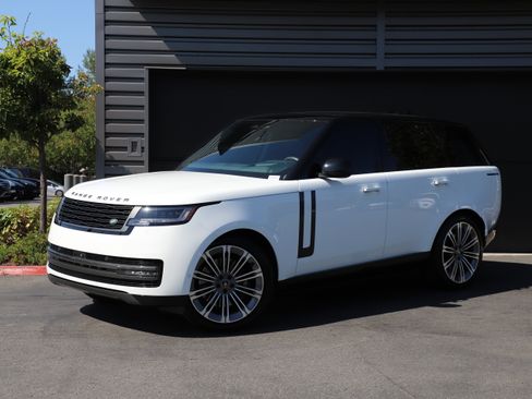 Used 2024 Land Rover Range Rover Autobiography AWD/4WD image 1