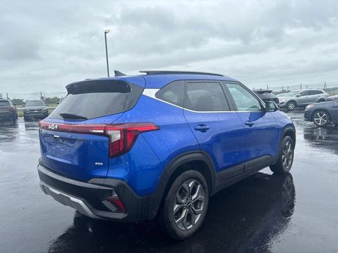 Certified 2024 Kia Seltos S AWD/4WD image 2